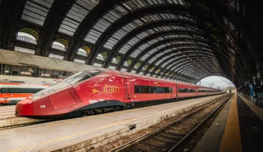 Train Italo Treno en gare
